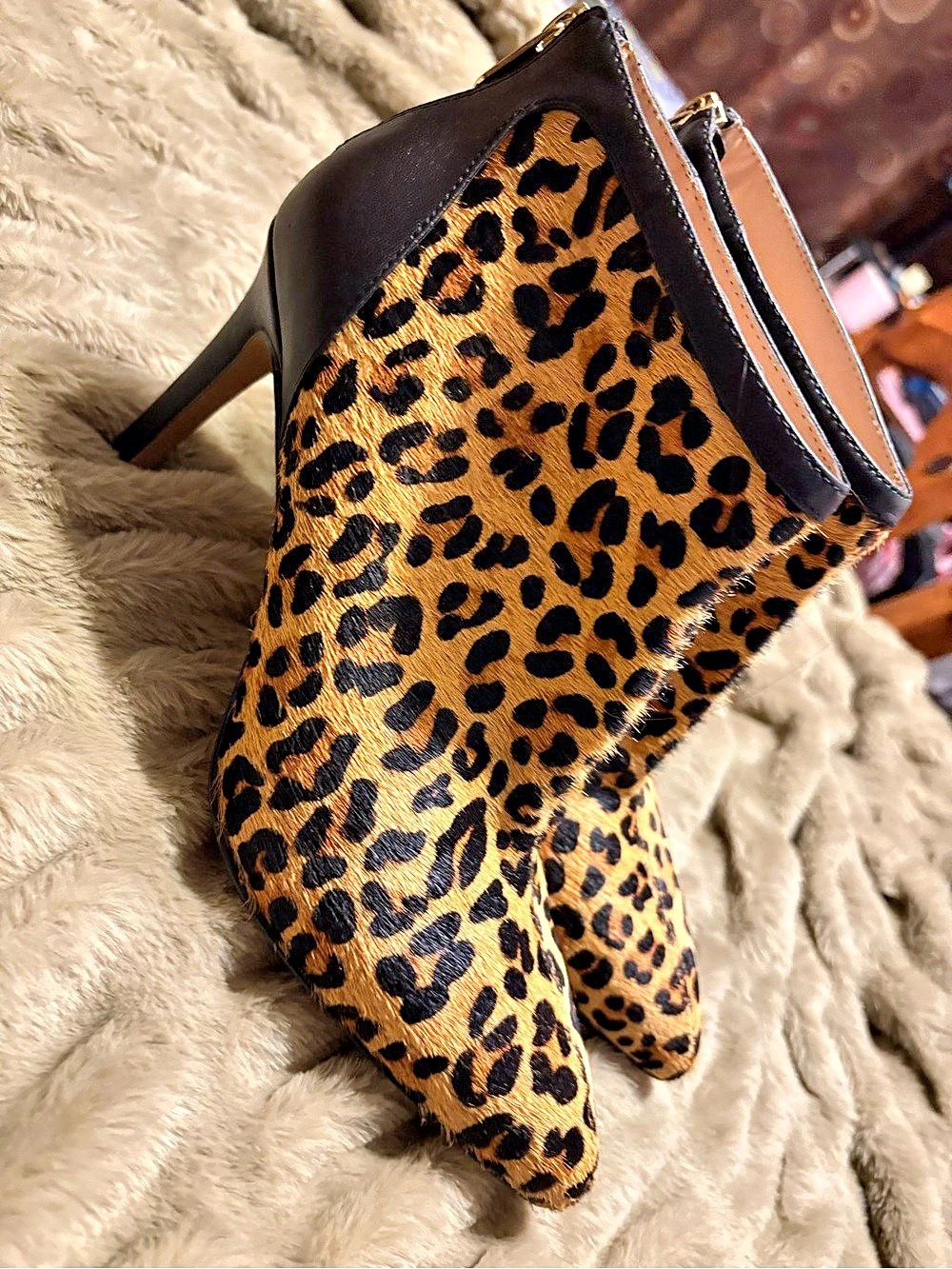 Adrienne Vittadini Nyla Leopard Calf Hair Ankle Bootie US 9.5 - Picture 2 of 13